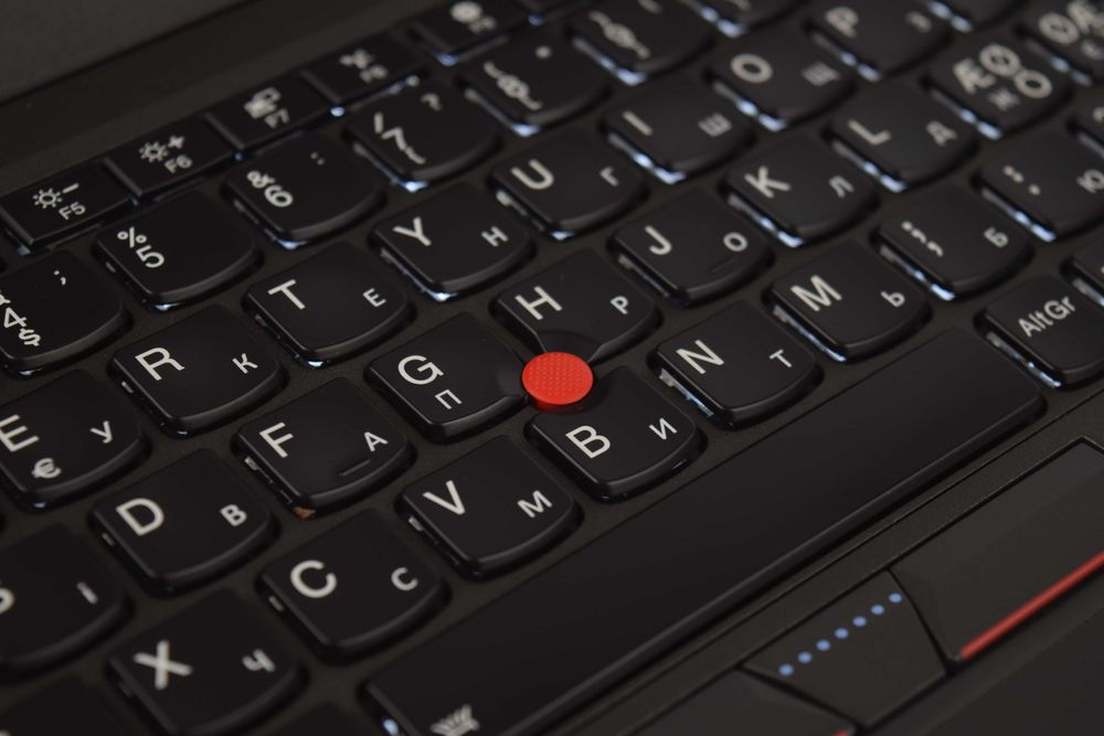 Lenovo ThinkPad X270 i5-7200U 8/16гб 256/512/1тб 12.5" IPS FHD Ноутбук