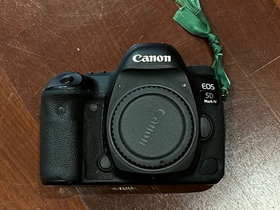 Canon 5D MARK IV