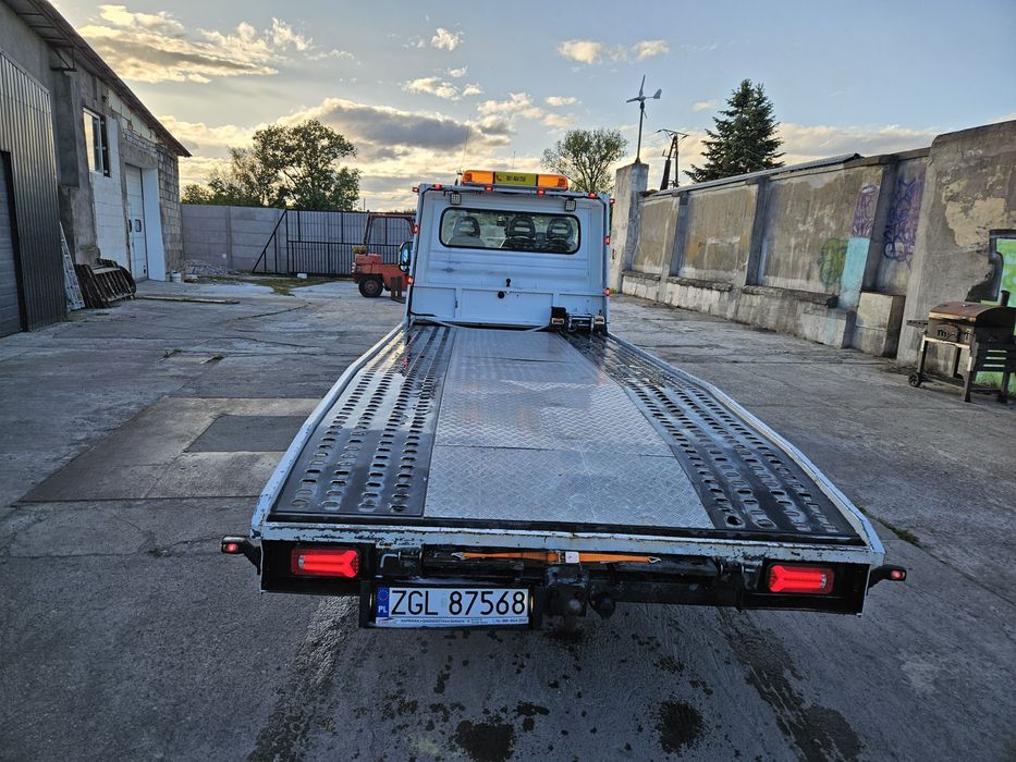 Peugeot Boxer 3.0jtd autolaweta Holownik