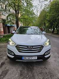 Продам Hyundai Santa Fe 2014