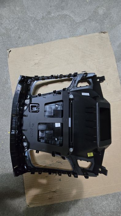 Nawigacja sync1 focus kuga c-max radio navi wyświetlacz