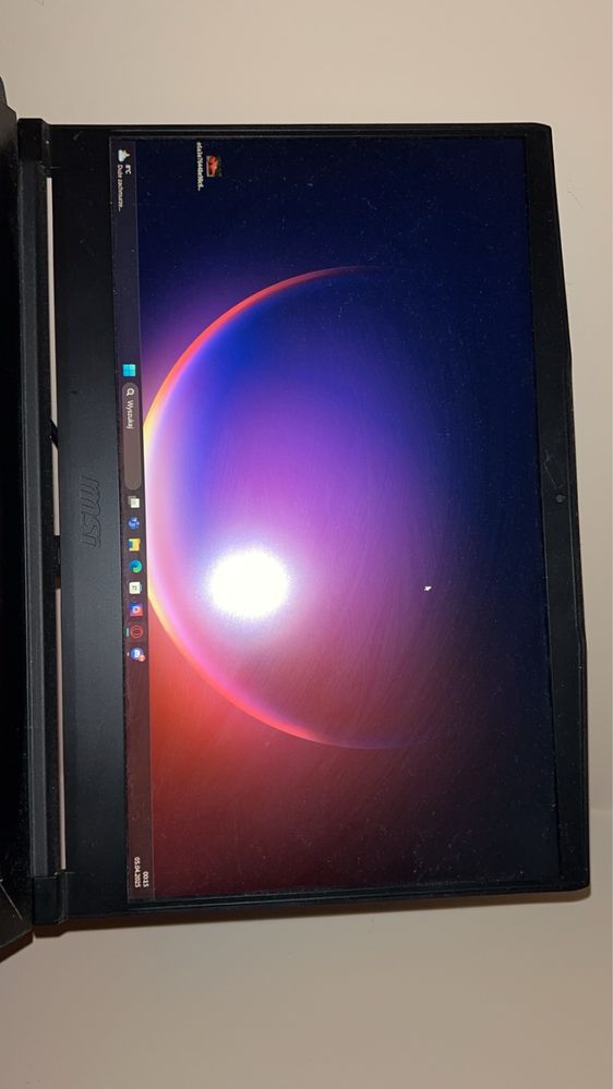 laptop msi  i5 GF 63