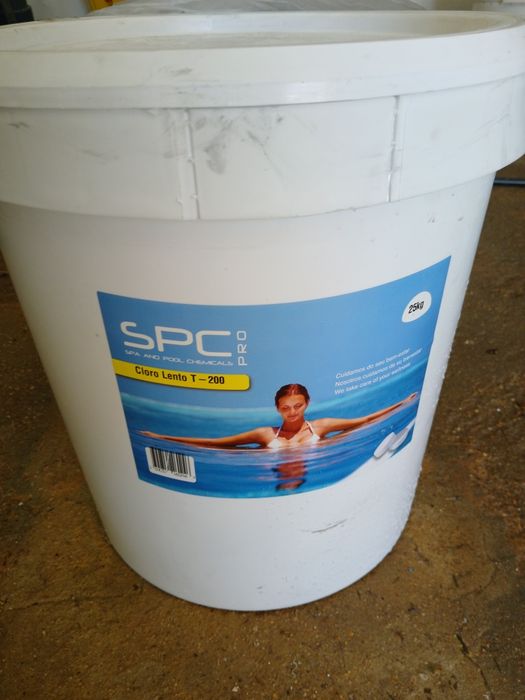 Piscina Cloro em pastinhas