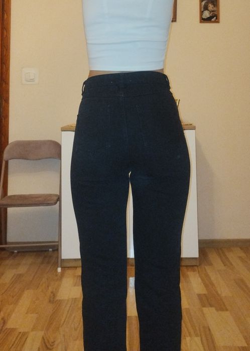 czarne spodnie jeansowe z wysokim stanem reserved s
