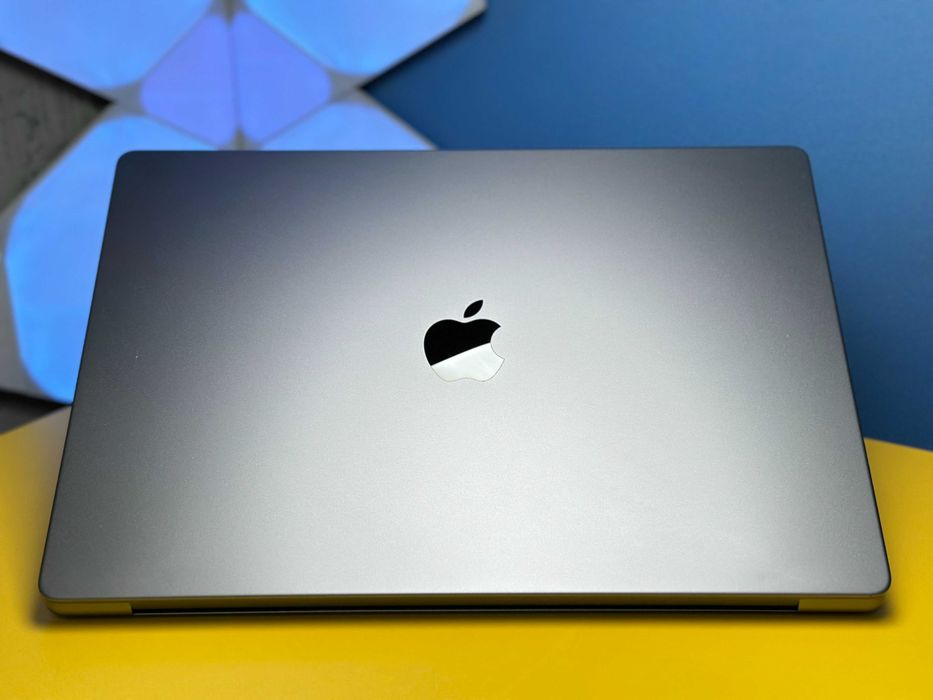 Ноутбук Apple MacBook Pro 16'' M1 Pro 16/512GB(141778) Б/У З ГАРАНТІЄЮ