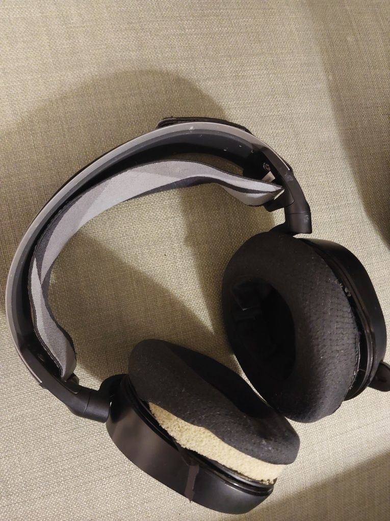 Słuchawki bezprzewodowe Steelseries 5