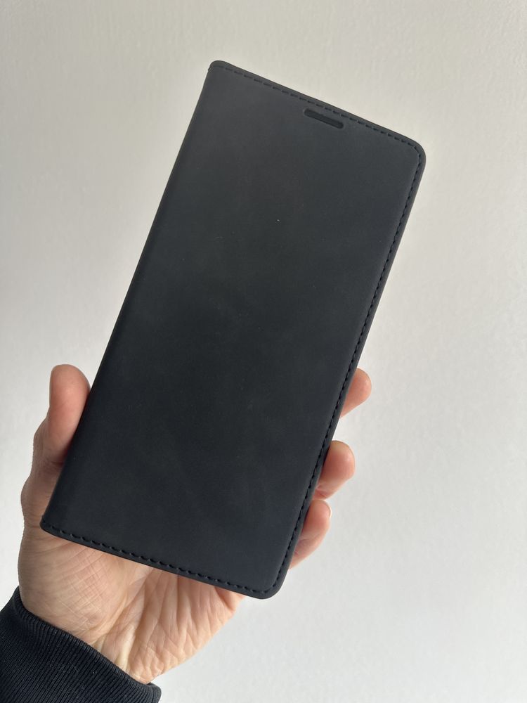 Etui Zamykane czarne do Xiaomi Redmi 14c /redmi A4 / POCO C75