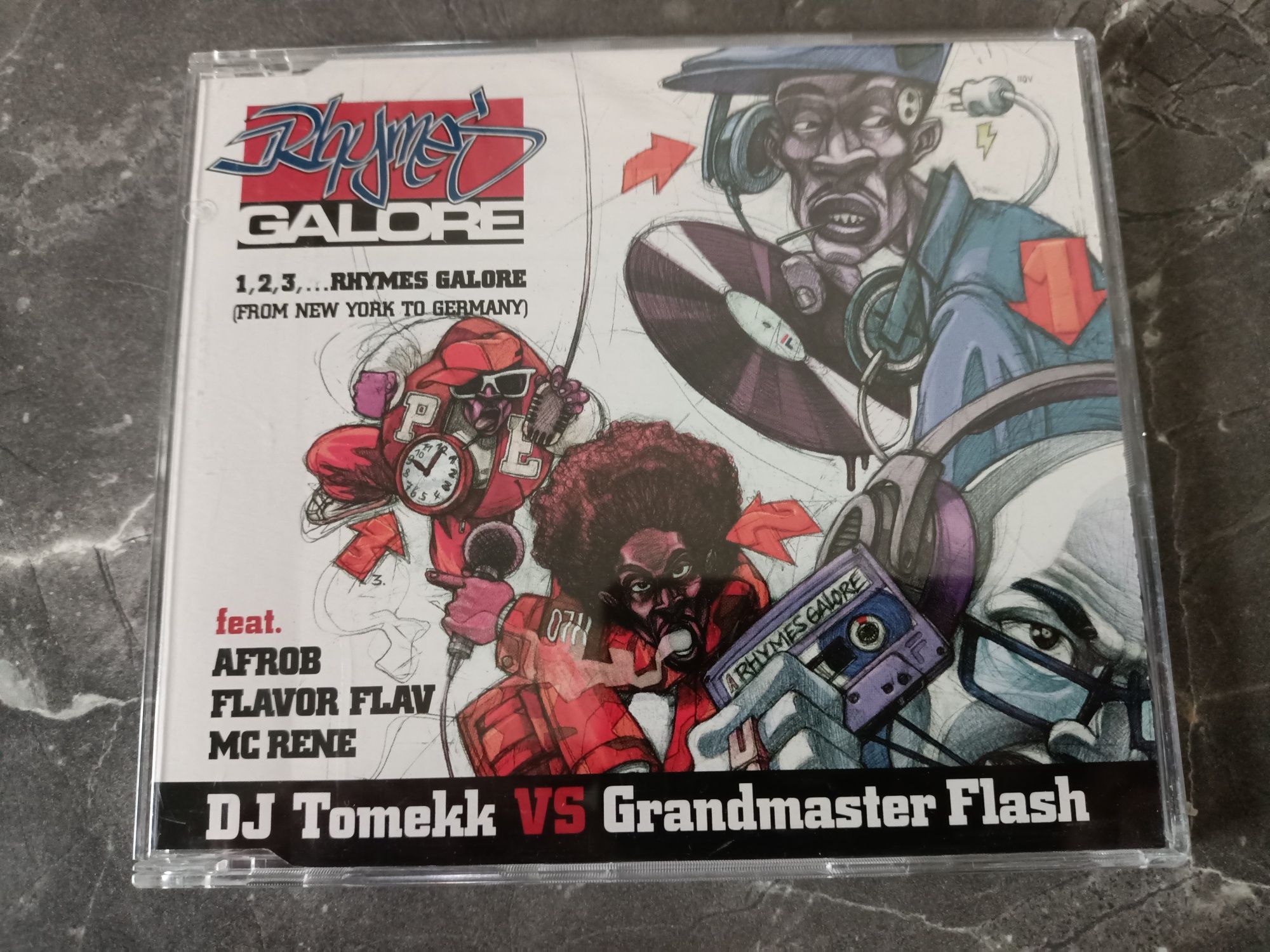 DJ Tomekk Vs Grandmaster Flash Ft.Afrob,Flavor Flav,MC Rene - 1,2,3..