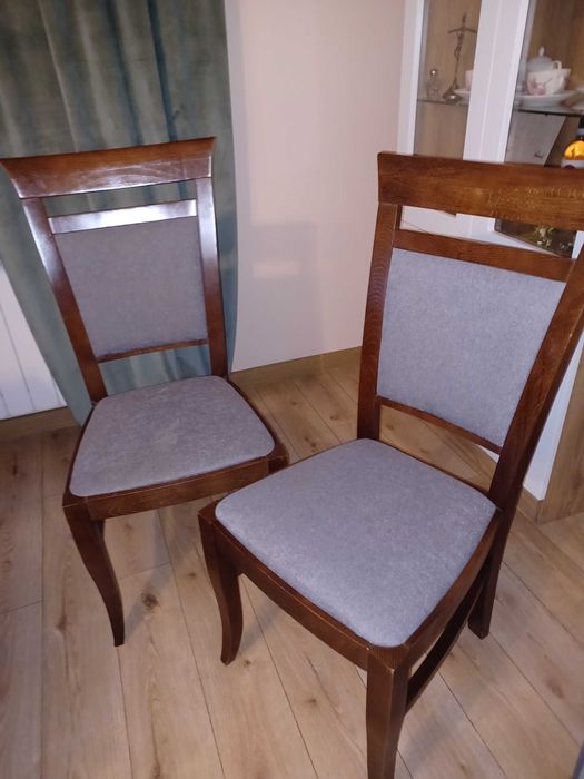 Krzesła 8 szt.  Cena 95 zł za sztukę