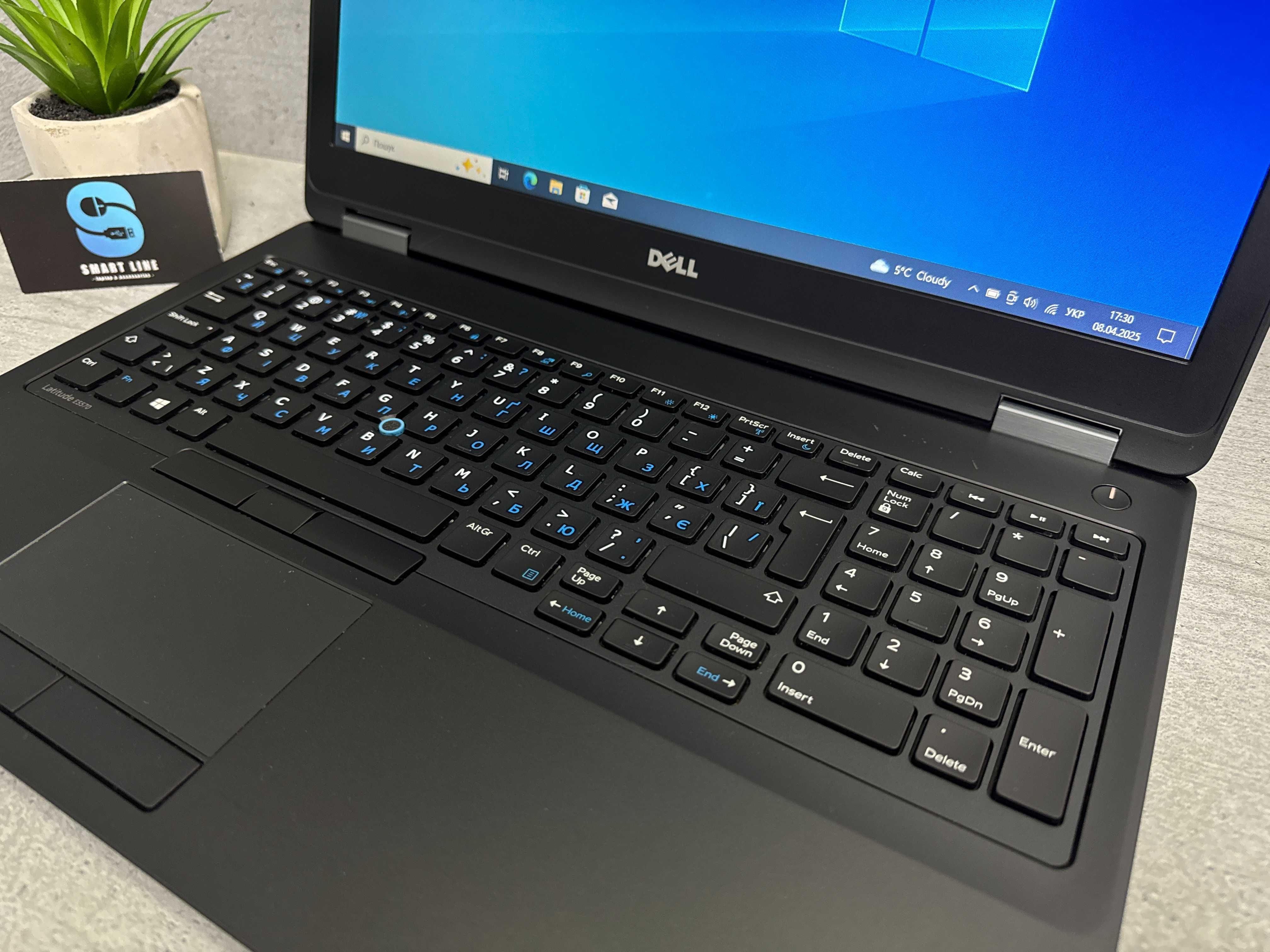 15.6"/i5-6200u/8 ddr4/128gb/Мультимедійний ноутбук Dell Делл E5570