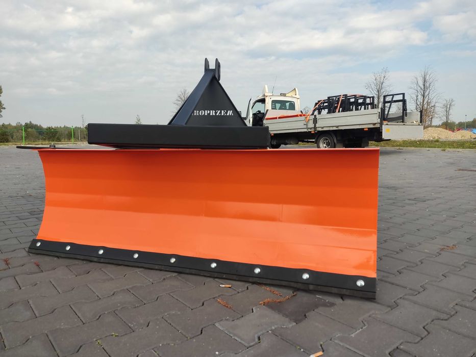 Pług do śniegutraktora tuz obracana wieżyczka przód tył Transport