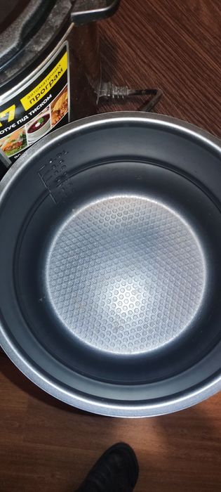 Ціна Комплект:Мультиварка-скоровар. ROTEX REPC72-B +нова ЧашаRIP5018-A