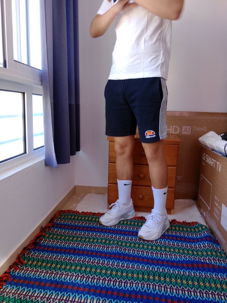 Calções Bermudas Ellesse