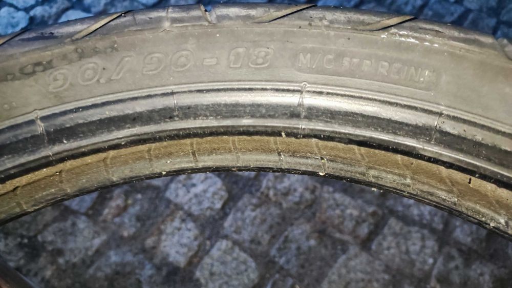 Opona do 2.75x18 90/90x18 Michelin