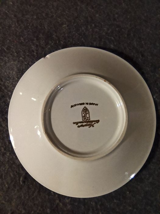 Porcelana Bawaria NEUERER QUALITAT Filiżanka do Mokka Kolekcjonerska