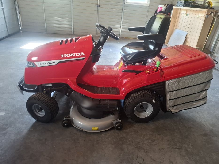 Kosiarka traktorek honda 2625 Demo