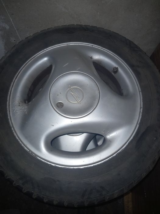 Продам диски на 14, 4×100.