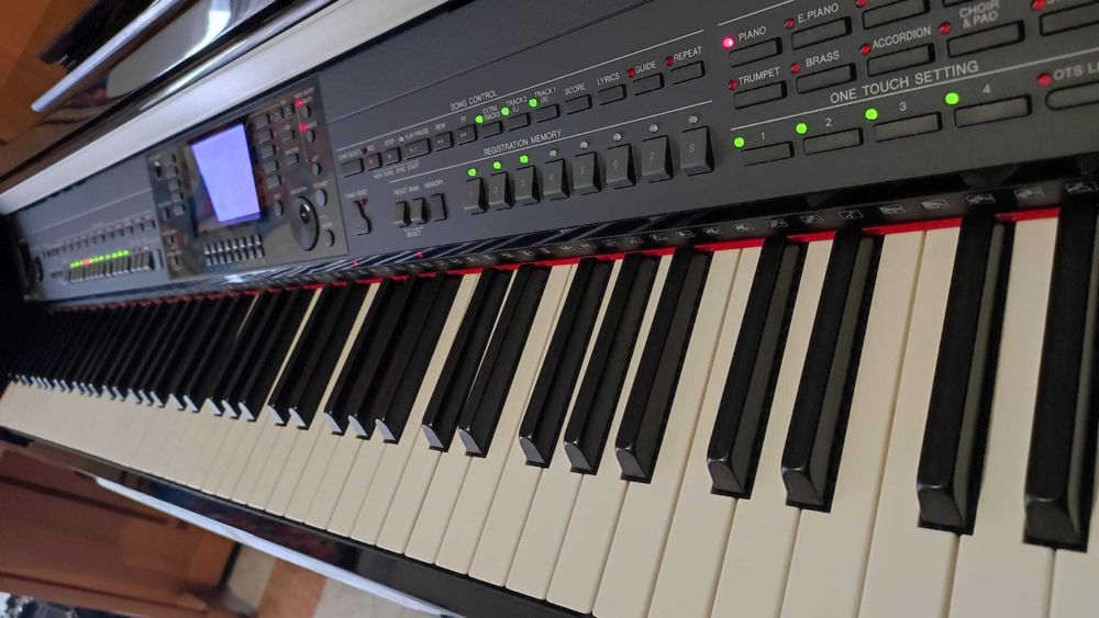 Piano Digital Clavinova CVP