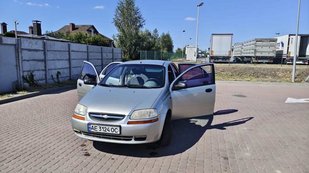 Chevrolet aveo t200
