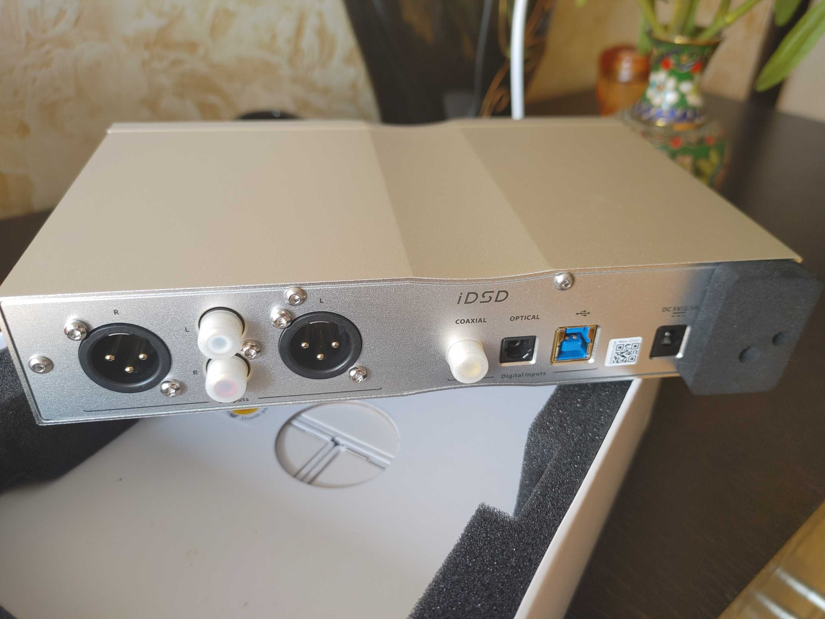 ЦАП с усилителем iFi Audio NEO iDSD, новый
