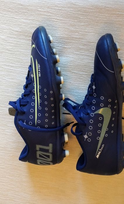 Chuteira Nike Mercurial  azul marinho nº 40