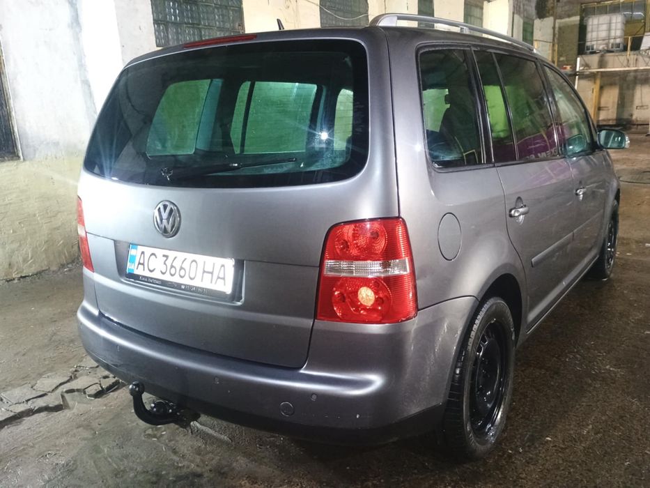 Продам Volkswagen Touran без торгу