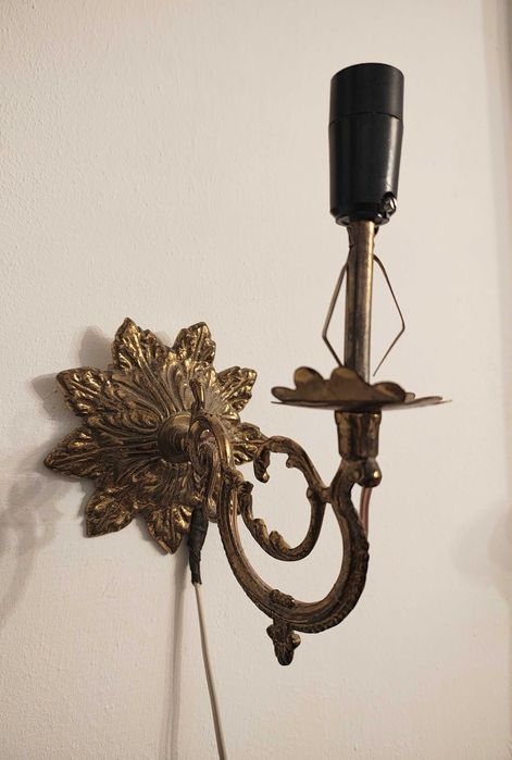 Ozdobny stary kinkiet Mosiądz