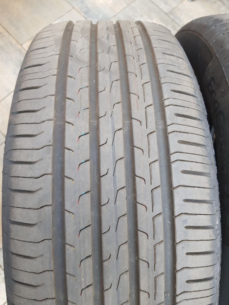 Komplet opony letniej 235/55/18 Continental demo jak nowe