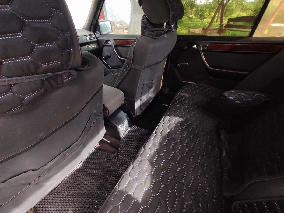 Мерседес бенс 124