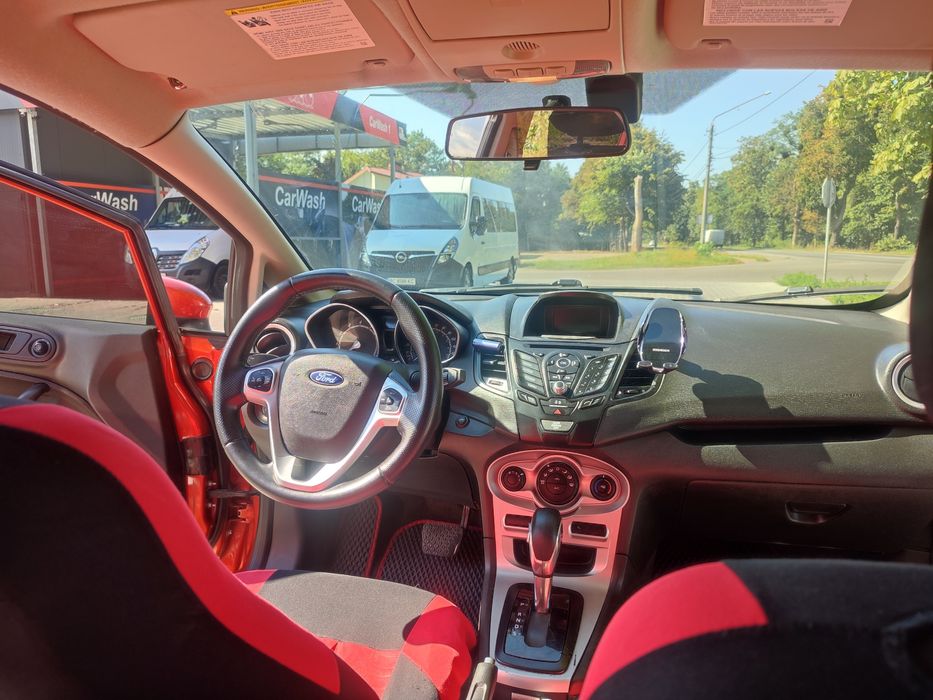 Ford Fiesta 2018 рік