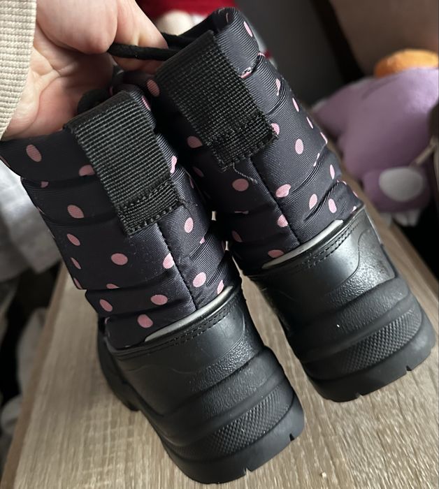 Ботинки зимние на девочку 26 размера