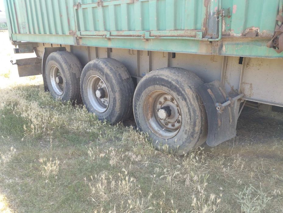 Продам причіп на запчастини