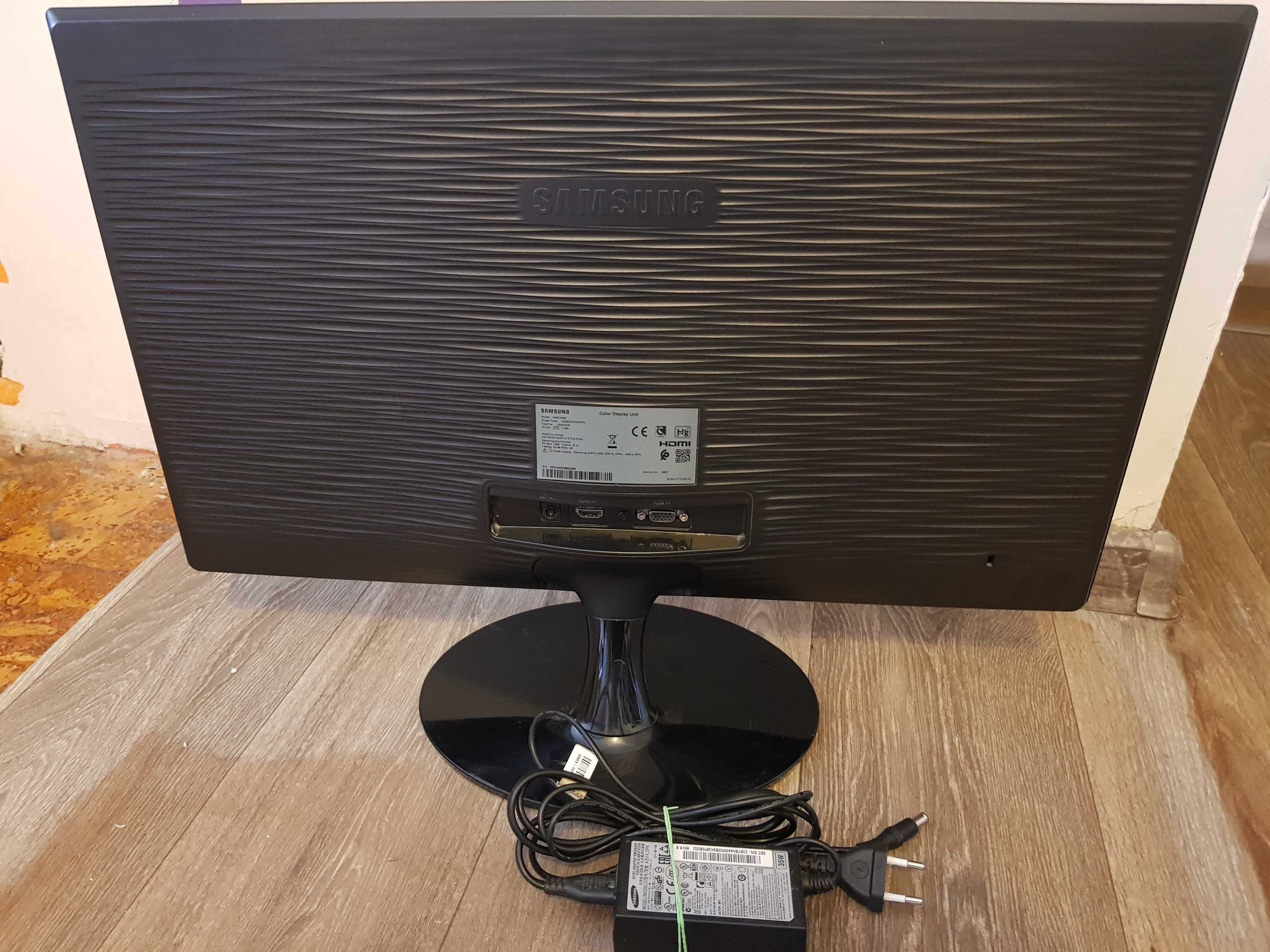Sprzedam monitor LCD 24'' Samsung S24D330H