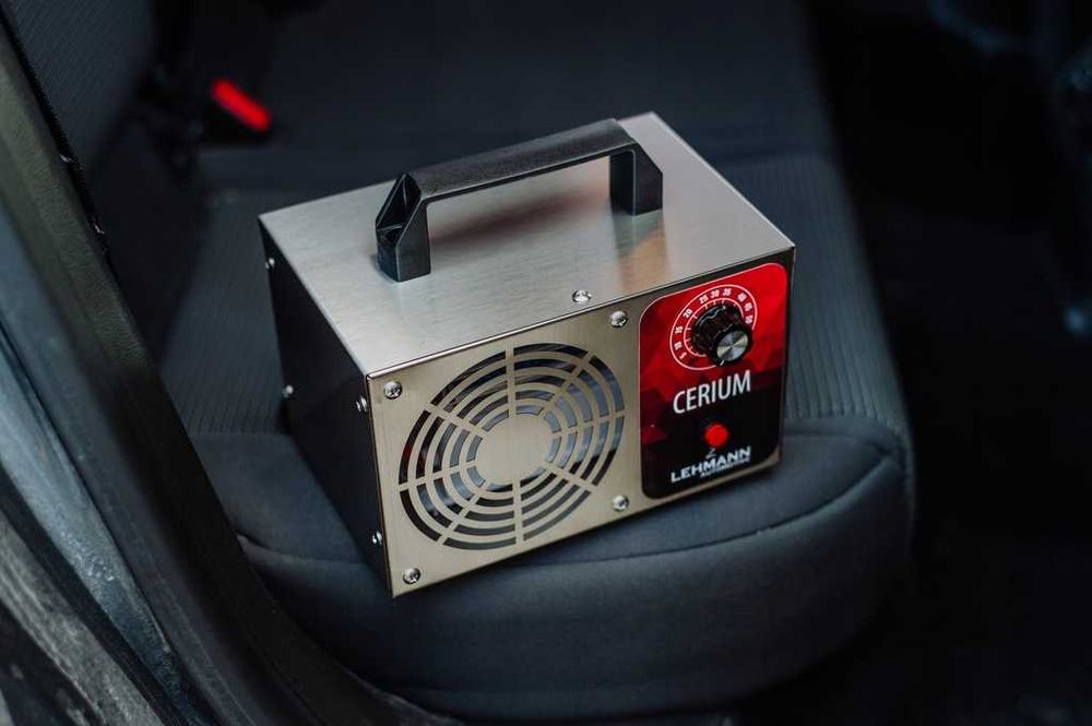 Озонатор для дому та авто. Генератор Озона. Озонатор повітря.