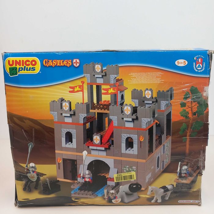 Unico Plus zestaw Duży zamek rycerski kompatybilny 359 części