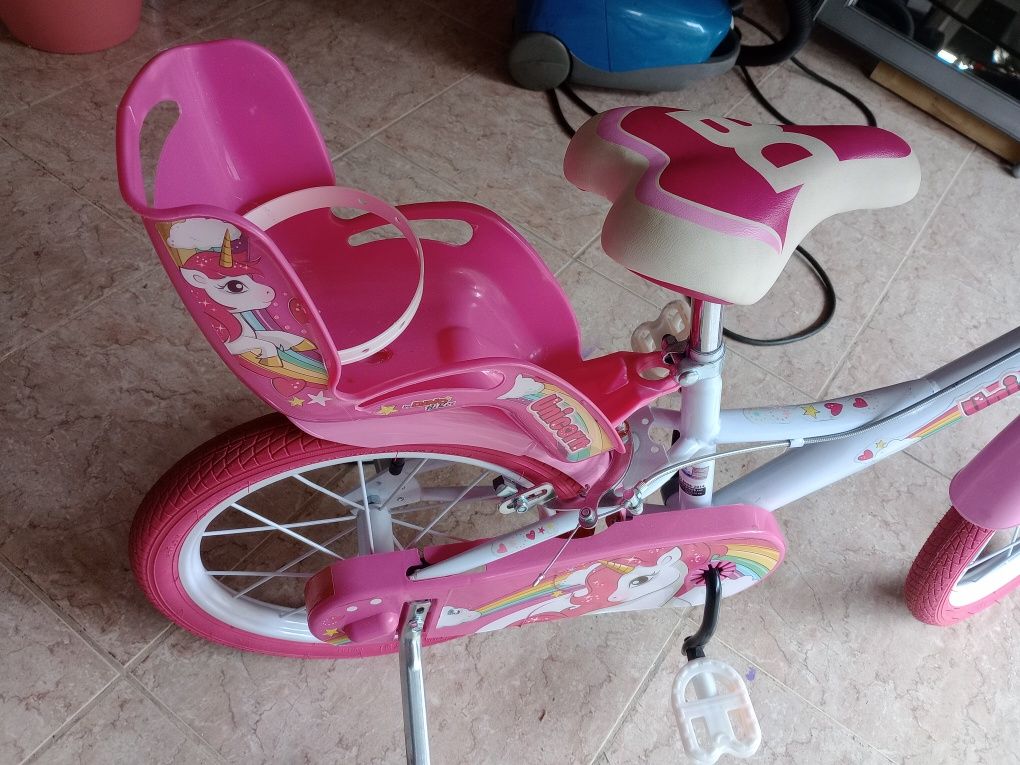 Bicicleta menina