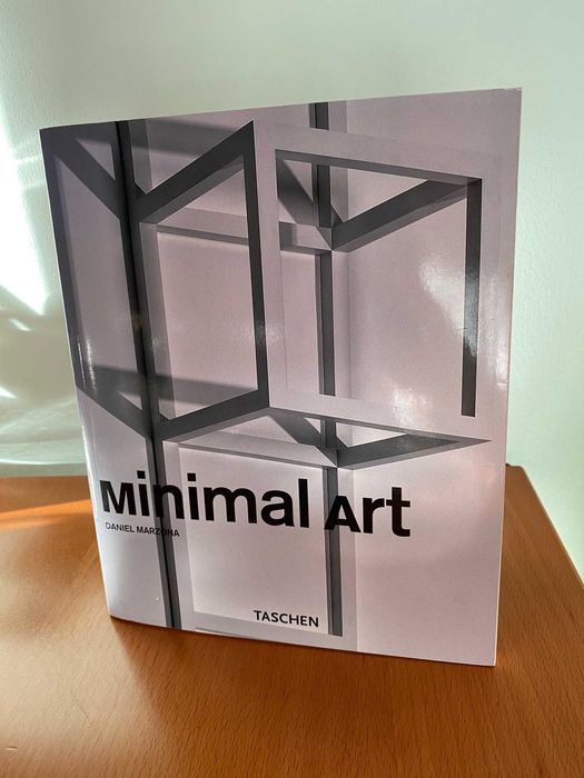 Minimal Art - Daniel Marzona