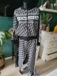 Dres komplet dzianinowy bluza+spodnie S/M napisy