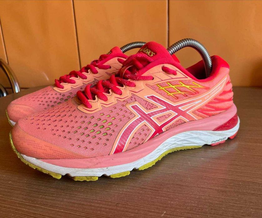 Кроссовки Asics  GEL-CUMULUS 21 39 размер 24.5 см