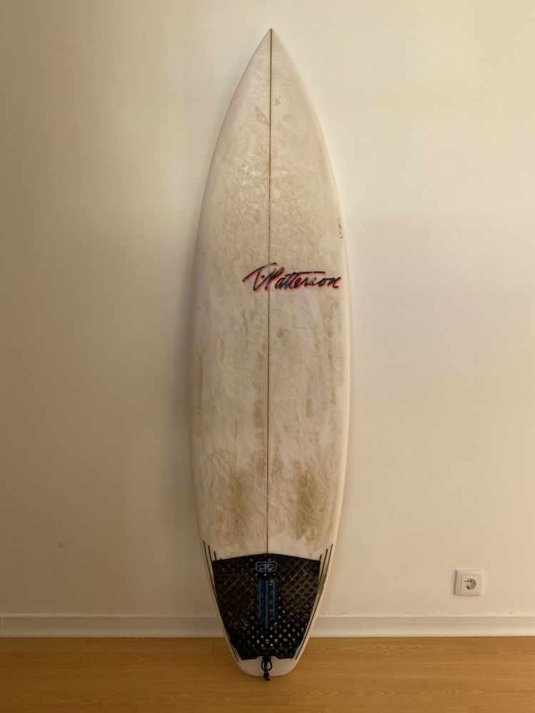 Prancha Surf Timmy Patterson IF-15 tamanho 5’11 com 28L