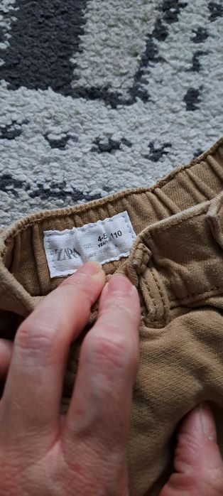 Spodnie Zara r 110