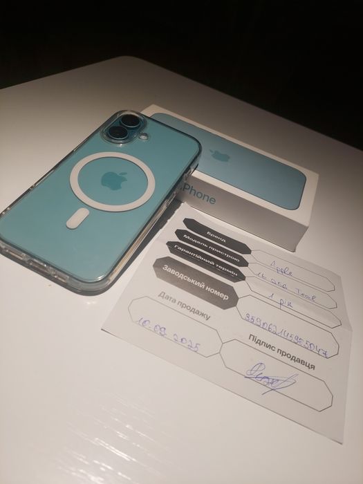 iPhone 16 з гарантією