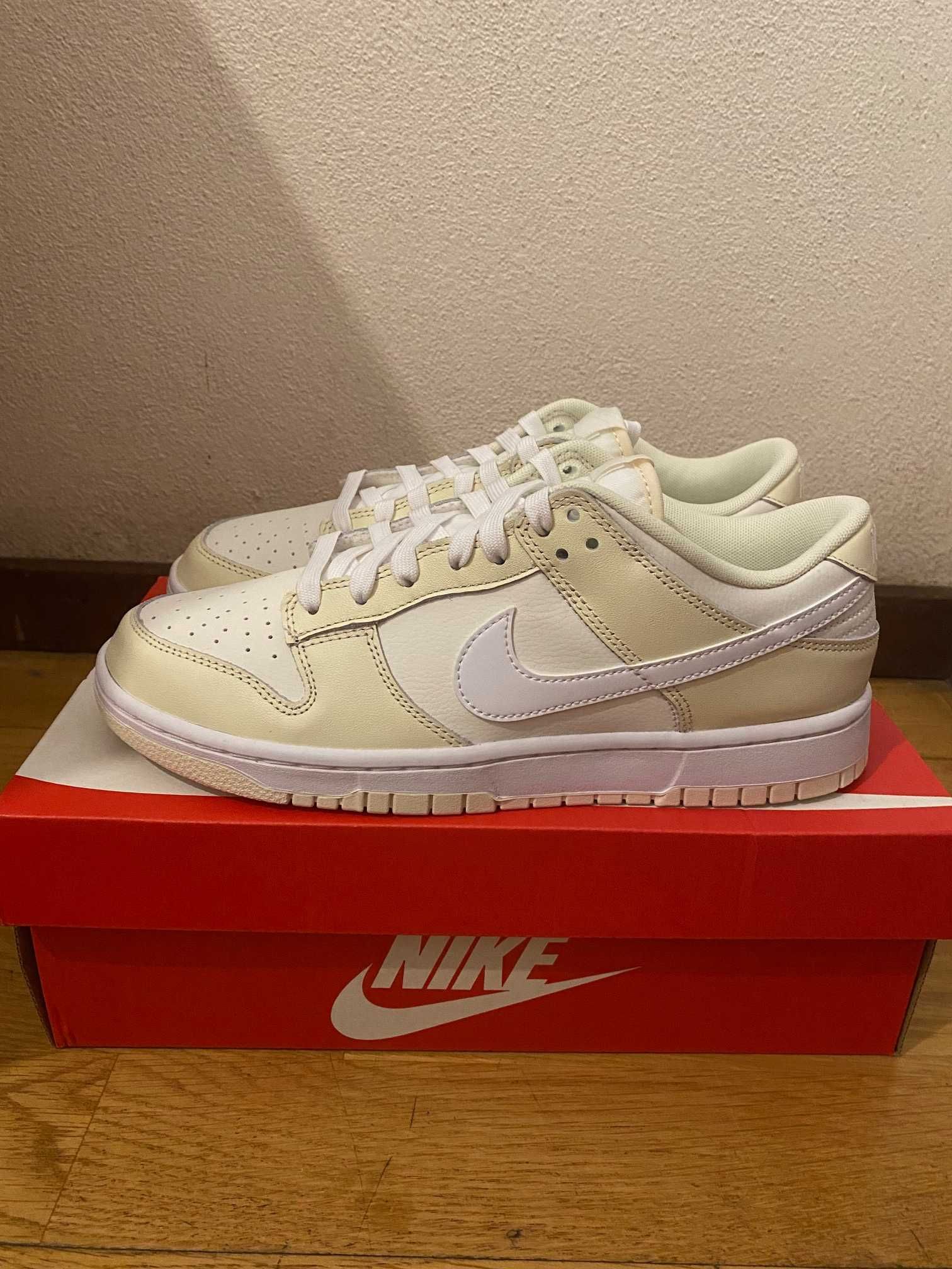 Nike Dunk Low Coconut Milk US9 EU 42,5