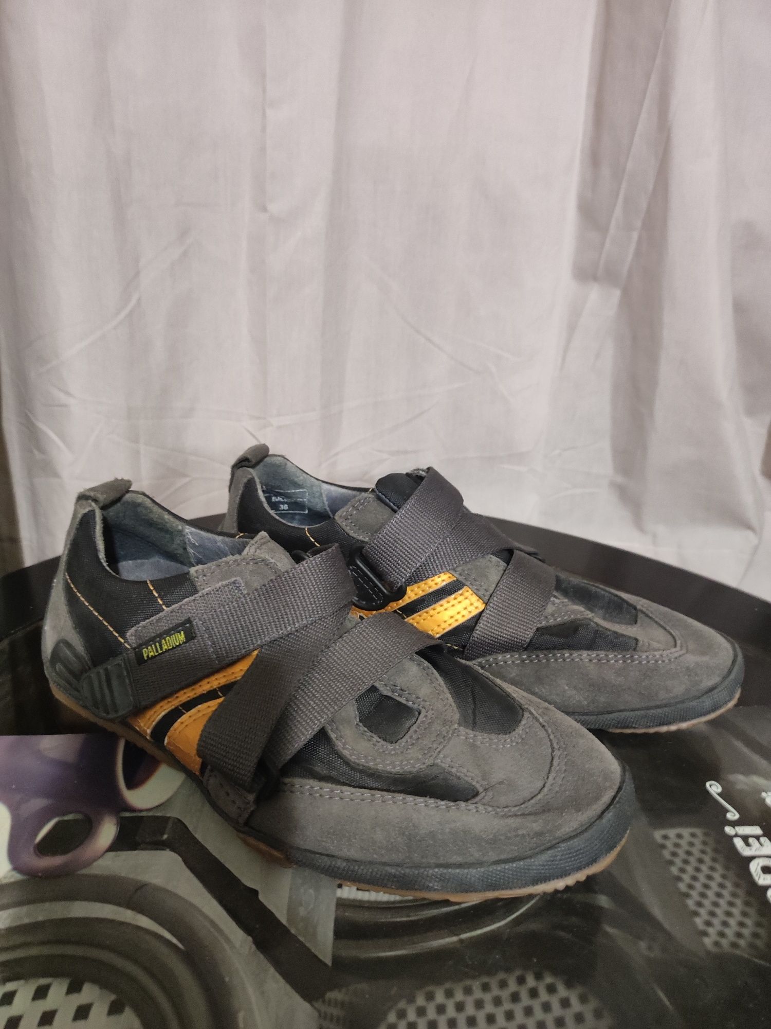 Кроссовки (туфли) Palladium