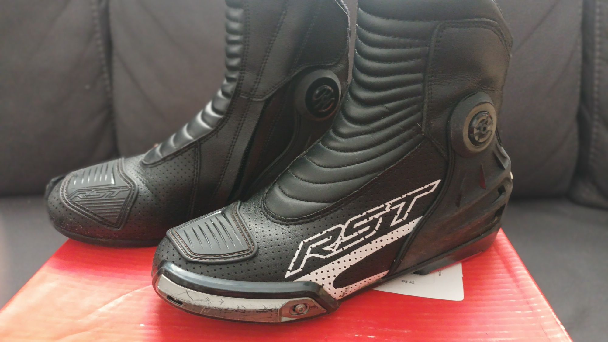 Botas rst tamanho 42