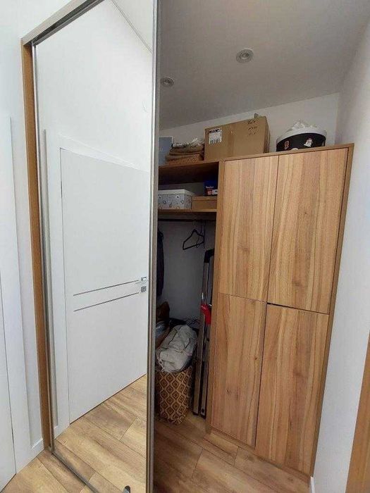 Оренда офісу з меблями в БЦ на Подолі (55 м2)