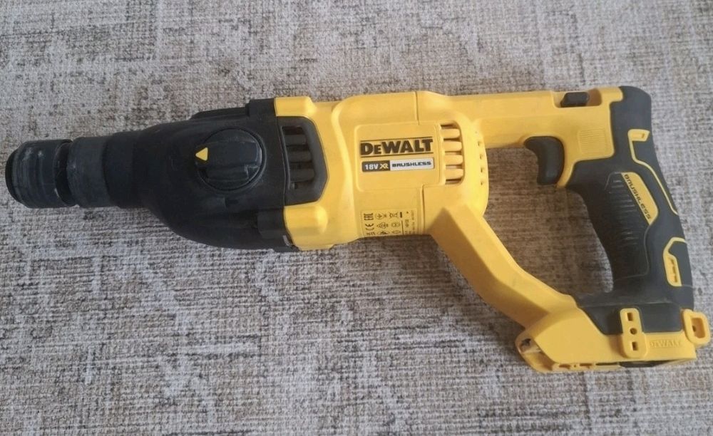 Martelo Perfurador Dewalt DCH133 – 18V (Só unidade)