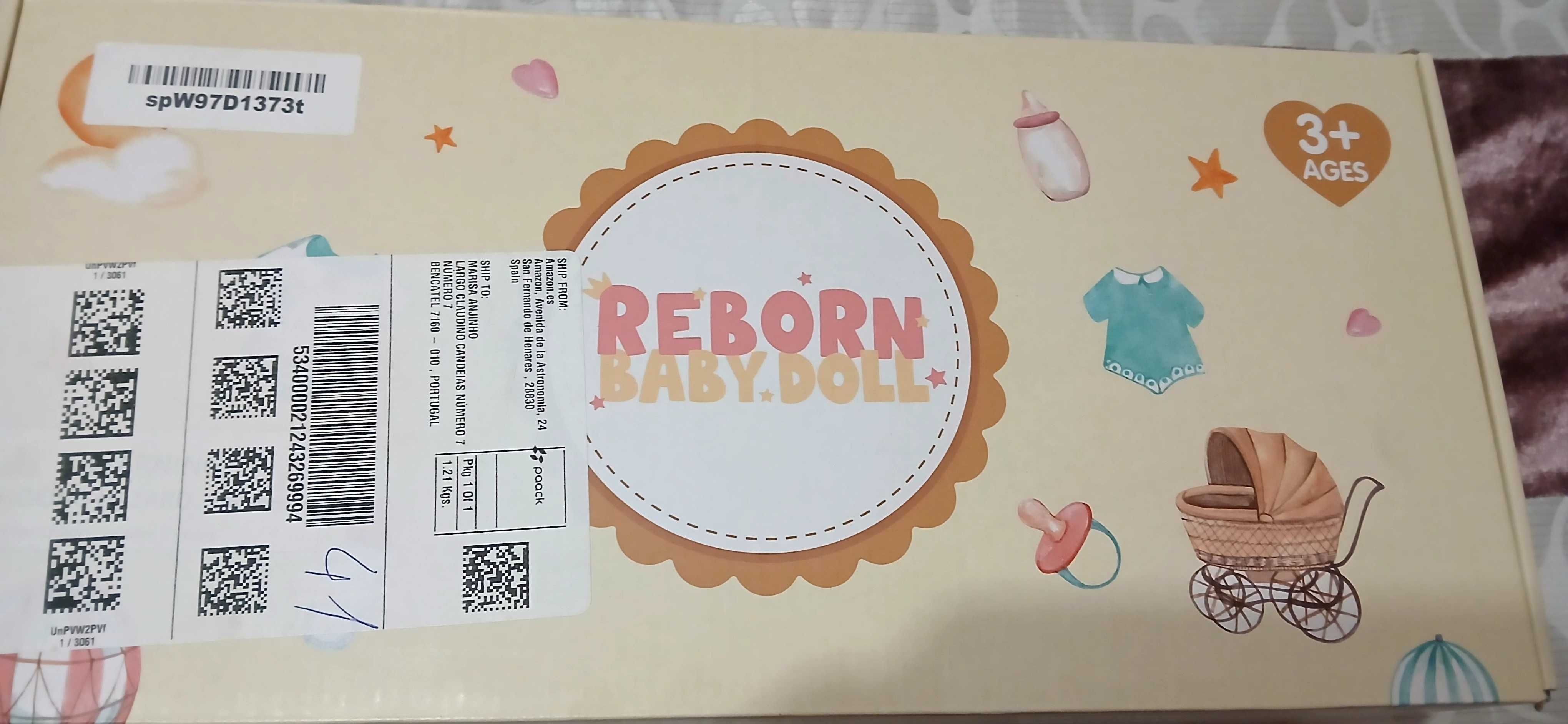 Bebé reborn novo na caixa