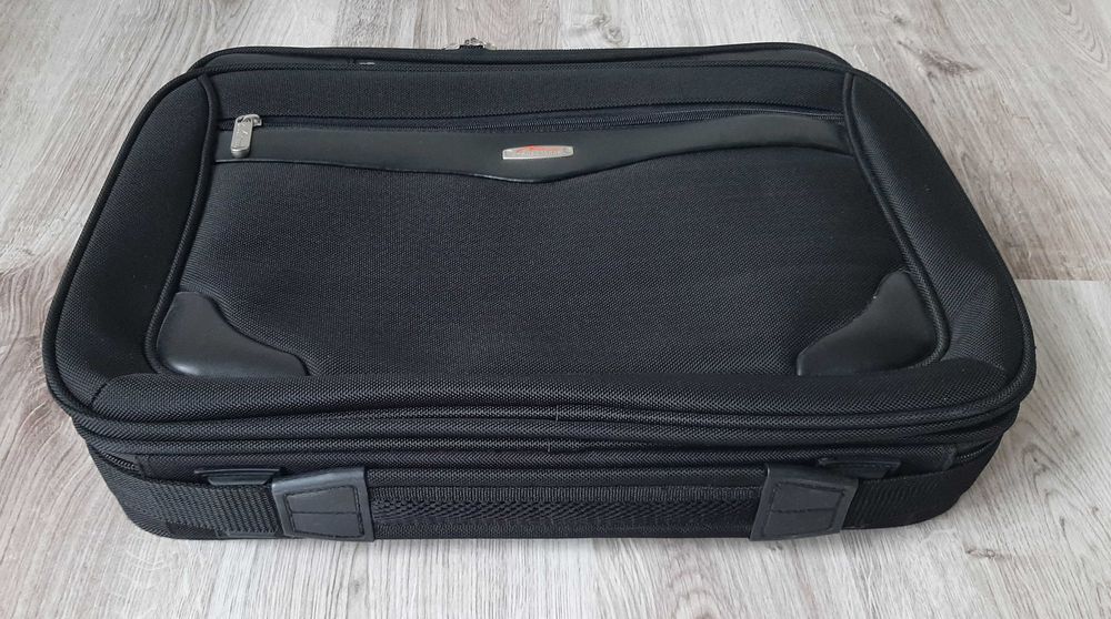 Torba na laptopa 17. Nowa