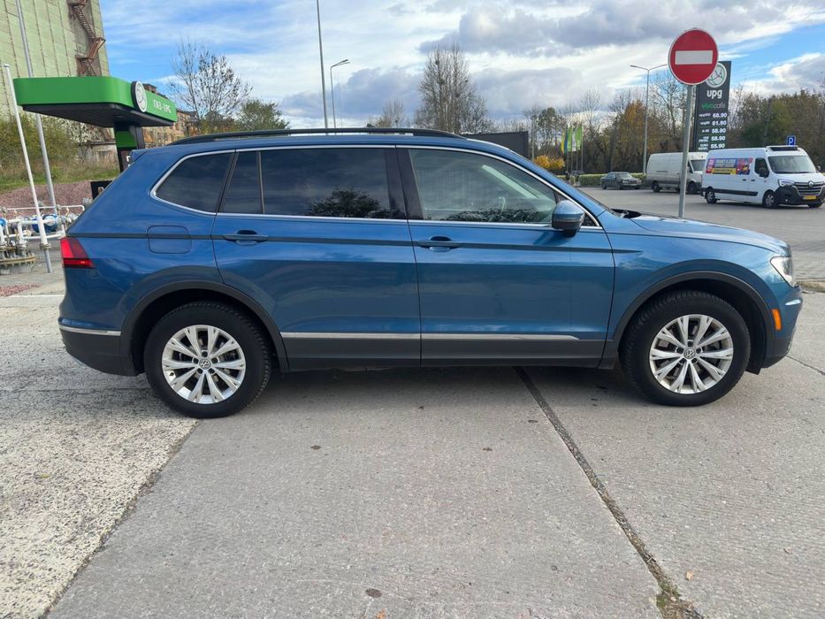 Продаж авто Volkswagen Tiguan 2.0 бензин